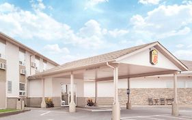 Super 8 By Wyndham Kenora